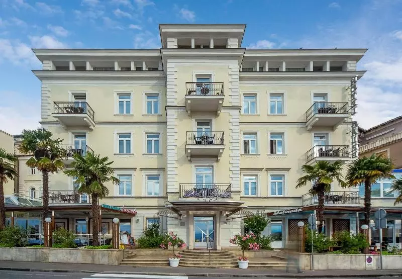 Fotos del hotel Galeb:  11