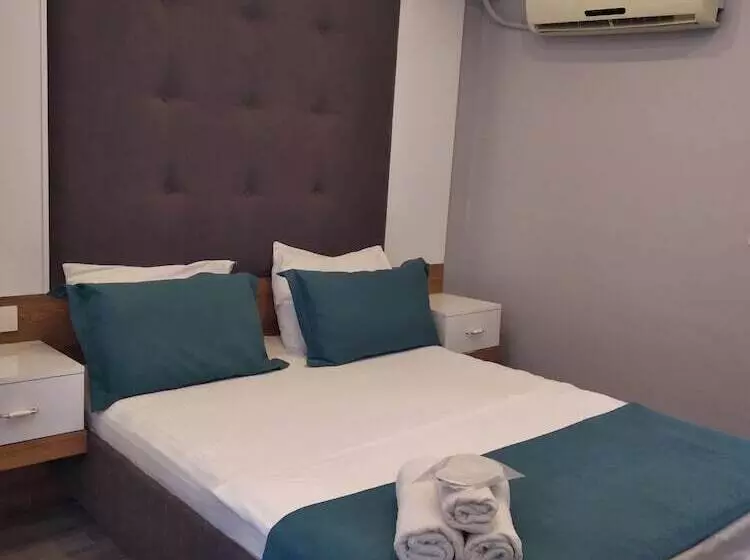 Fotos del hotel Tulip House:  10