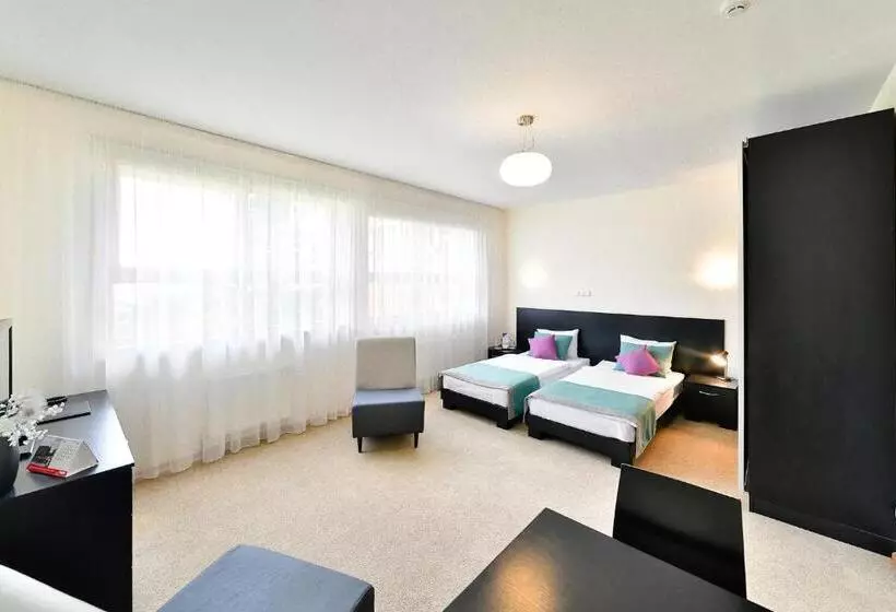 Fotos del hotel Vantis Riverside View Free Parking:  20