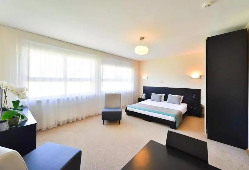 Fotos del hotel Vantis Riverside View Free Parking:  16