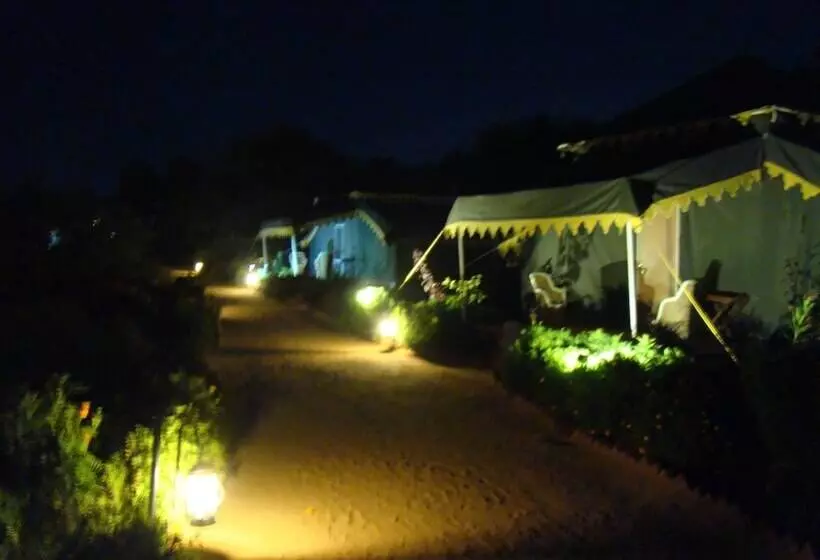 Fotos del hotel Orchard Tents & Tranquility Glamping:  19