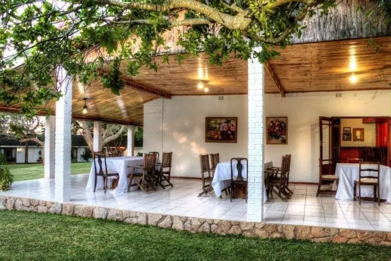 Fotos del hotel Musketeers Lodge:  25