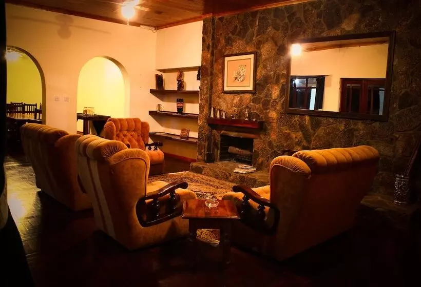 Fotos del hotel Musketeers Lodge:  12