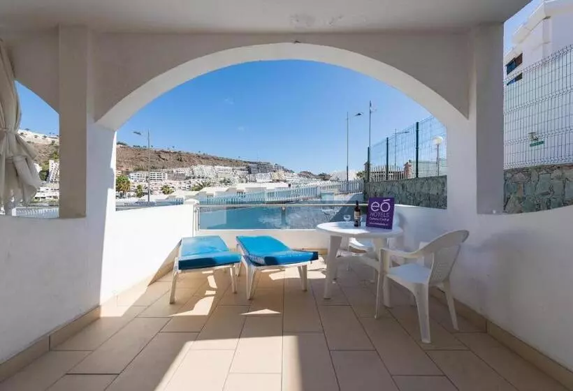 Fotos del hotel Apartamentos Eó Corona Cedral:  16