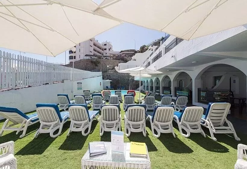 Fotos del hotel Apartamentos Eó Corona Cedral:  11