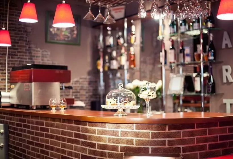 Fotos del hotel Artrustic Boutique:  4