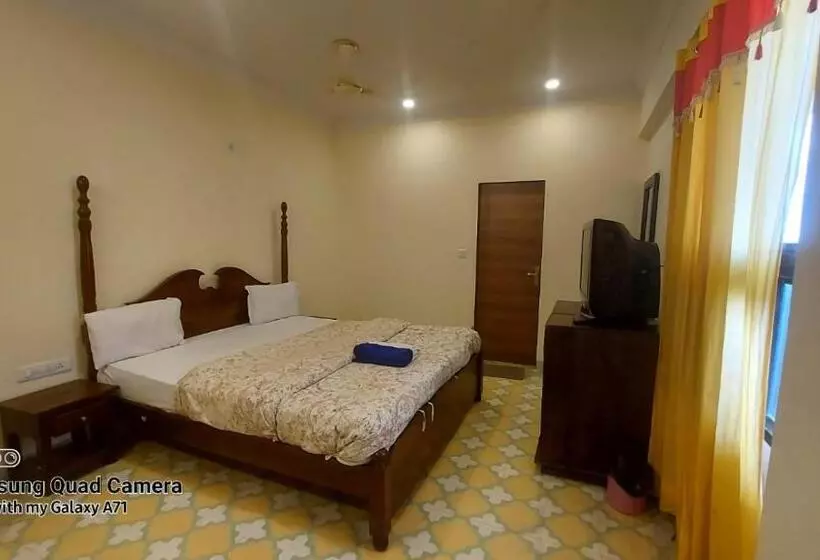 Fotos del hotel Rani Mahal:  9