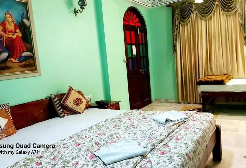 Fotos del hotel Rani Mahal:  16