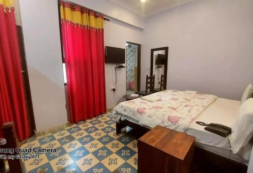 Fotos del hotel Rani Mahal:  18