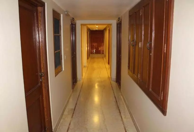 Fotos del hotel H R Palace:  5