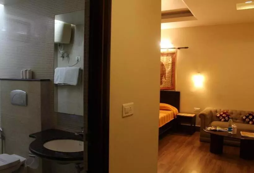 Fotos del hotel H R Palace:  11