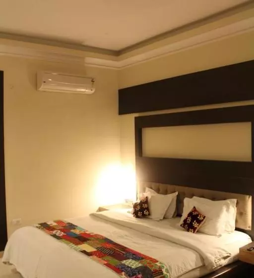 Fotos del hotel H R Palace:  12