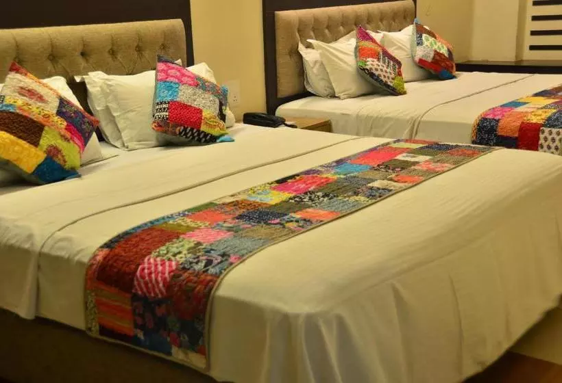 Fotos del hotel H R Palace:  9