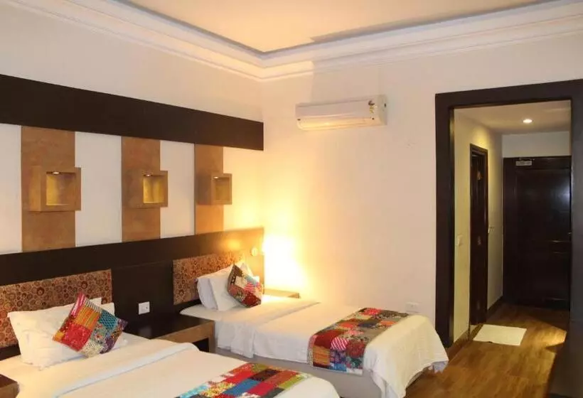 Fotos del hotel H R Palace:  17