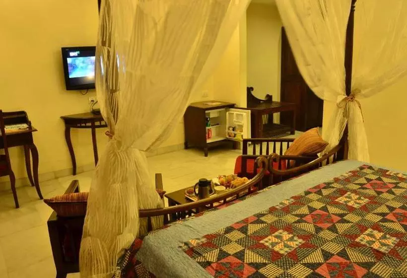 Fotos del hotel H R Palace:  23