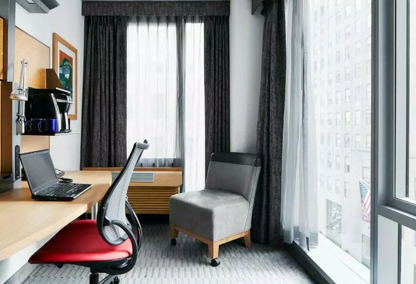 Fotos del hotel The Jewel, A Club Quarters , Opposite Rockefeller Center:  25