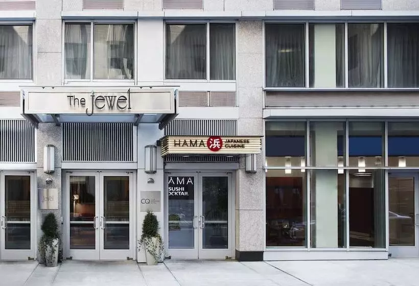 The Jewel, A Club Quarters , Opposite Rockefeller Center