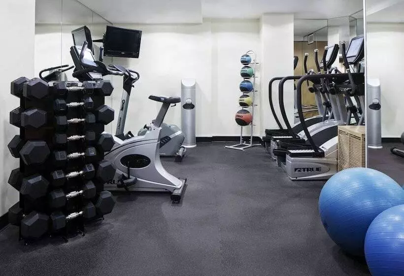 Fotos del hotel The Jewel, A Club Quarters , Opposite Rockefeller Center:  10