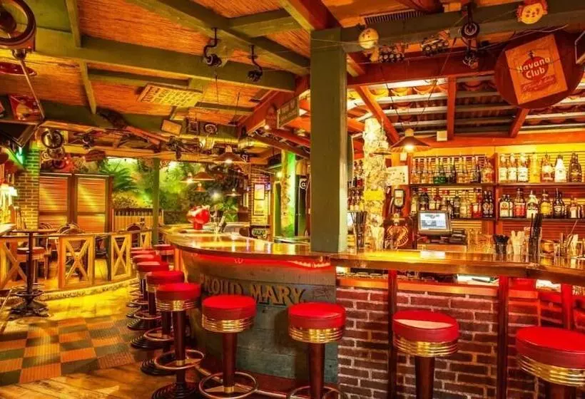 Fotos del hotel California:  9