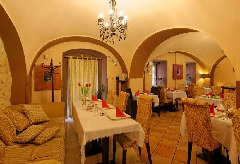 Fotos del hotel Enjoy Inn:  10