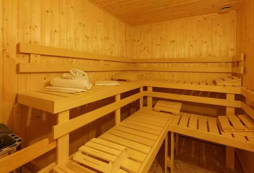 Fotos del hotel Enjoy Inn:  2