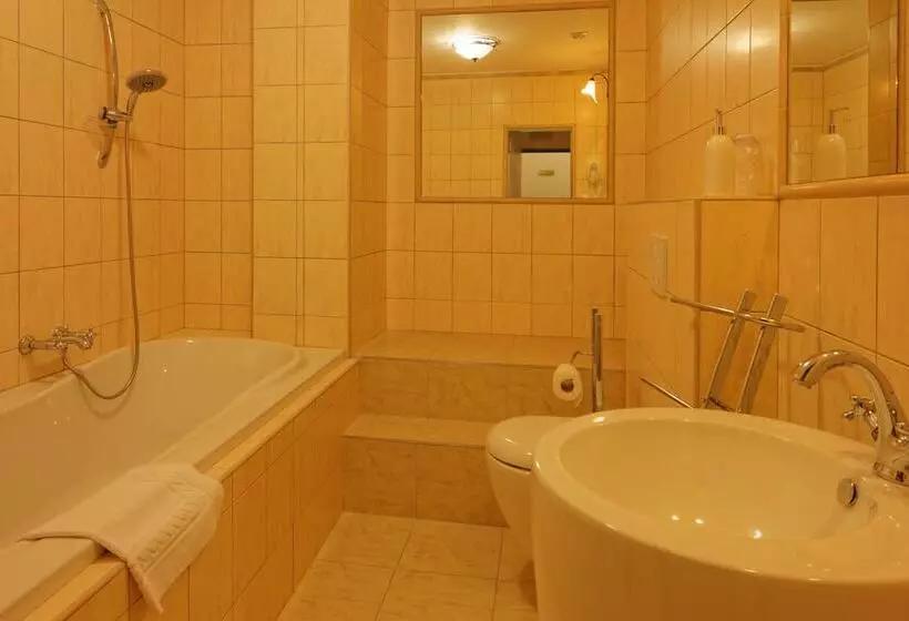 Fotos del hotel Enjoy Inn:  11