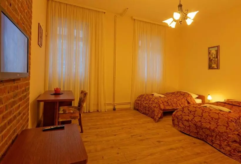 Fotos del hotel Enjoy Inn:  17