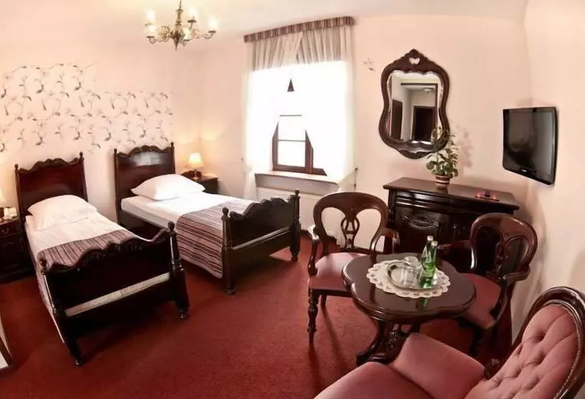 Fotos del hotel Gotyk:  8