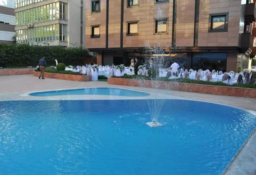 Fotos del hotel King  Cankaya:  3