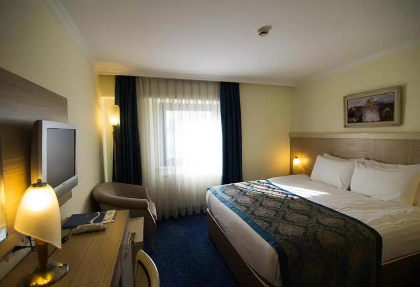 Fotos del hotel King  Cankaya:  5