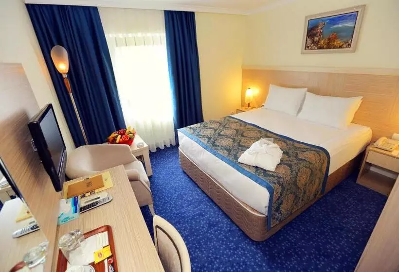 Fotos del hotel King  Cankaya:  10