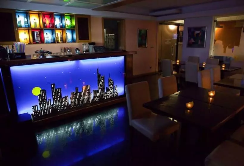 Fotos del hotel Taniafrankfurt:  3