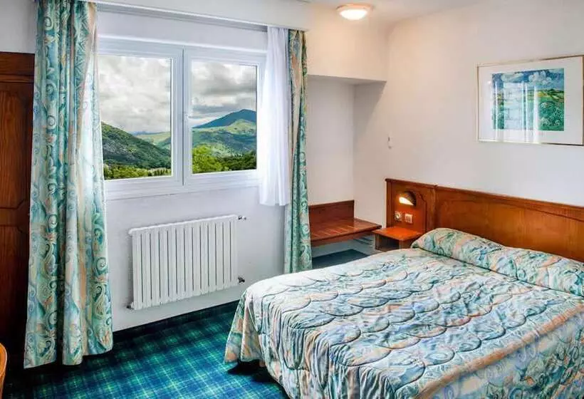 Fotos del hotel Hôtel Christ Roi:  25