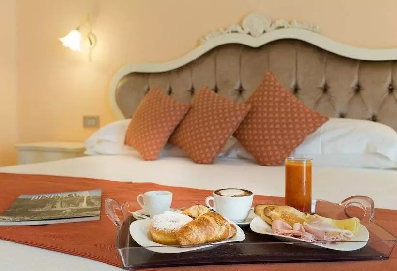 Fotos del hotel Mayer & Splendid:  12