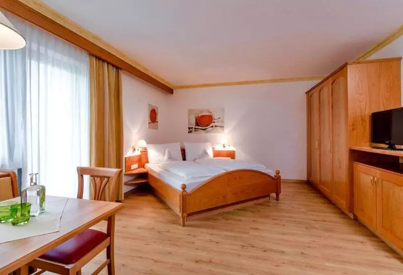 Fotos del hotel Sonnenburg:  17