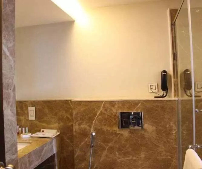 Fotos del hotel Treehouse Queens Pearl:  4