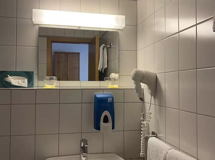 Fotos del hotel Gasthaus Schützen:  16