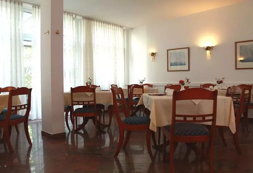 Fotos del hotel Windsor:  5