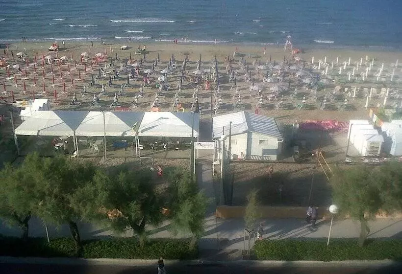 Fotos del hotel Continental:  8