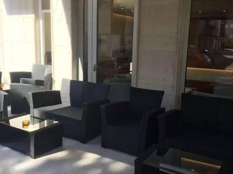 Fotos del hotel Cristina:  5