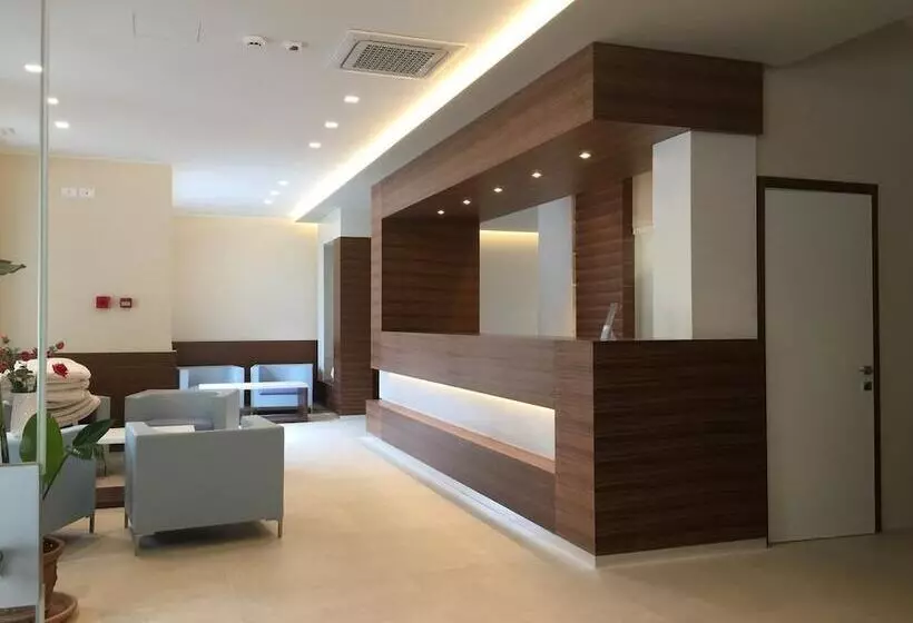 Fotos del hotel Cristina:  10