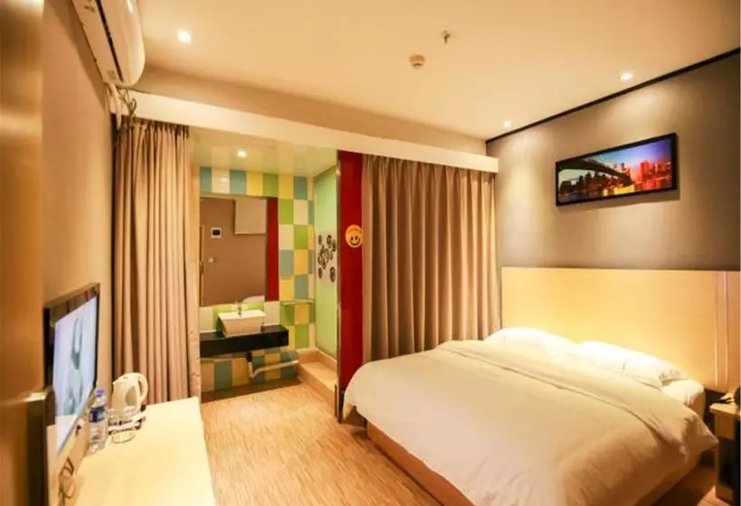 Fotos del hotel 24 Tomorrow:  6