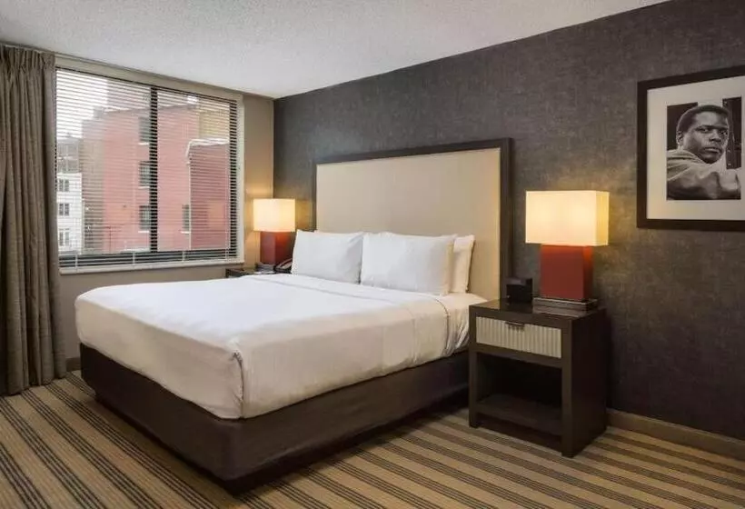 Fotos del hotel Avenue Suites:  18