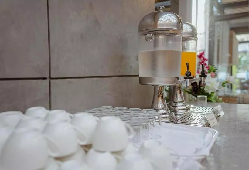 Fotos del hotel Peace Land Khaosan:  2