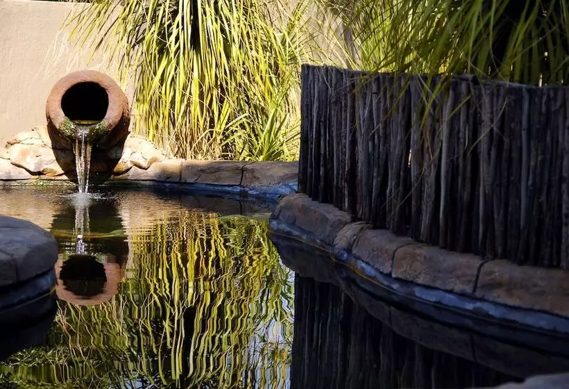 Fotos del hotel Waterfalls Boutique:  10