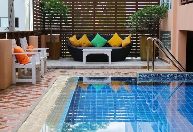 Fotos del hotel Seaside Jomtien Beach Pattaya:  2