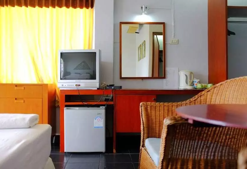 Fotos del hotel Thaniza Beachfront Resort:  19