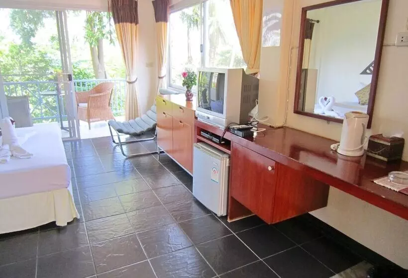 Fotos del hotel Thaniza Beachfront Resort:  17