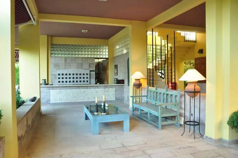 Fotos del hotel Palm Court Suites:  9