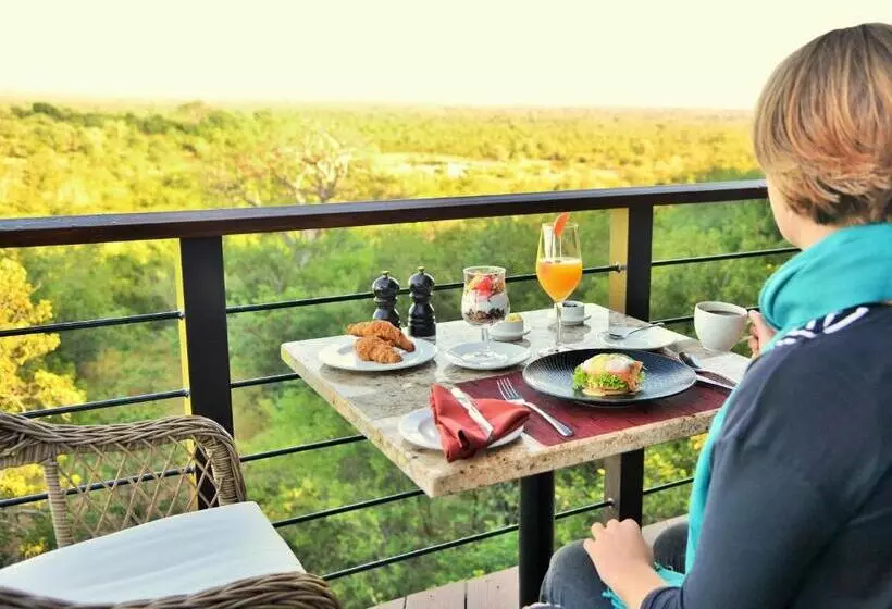 Fotos del hotel Victoria Falls Safari Club:  8